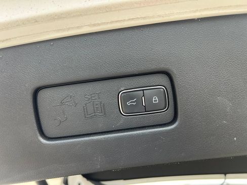 Used 2021 Lincoln Aviator Reserve w/ Elements Package Plus AWD/4WD image 13