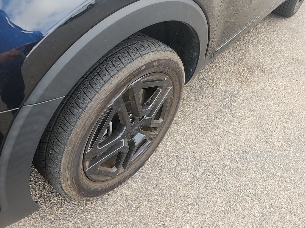 Certified 2025 Kia Telluride SX Prestige X-Line AWD/4WD image 8