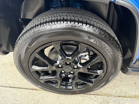 New 2026 Jeep Compass Latitude image 18