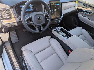 New 2026 Volvo XC90 T8 Ultra w/ Protection Package AWD/4WD video 3