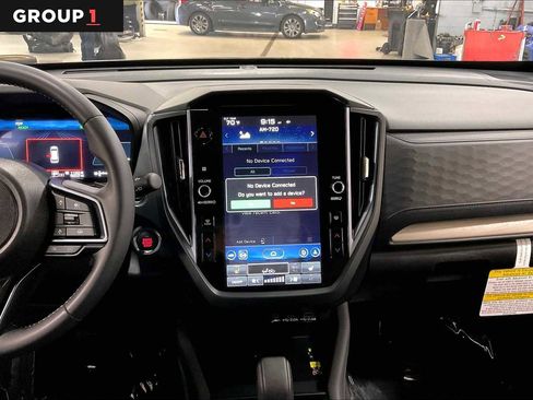 Used 2025 Subaru Forester Limited image 6