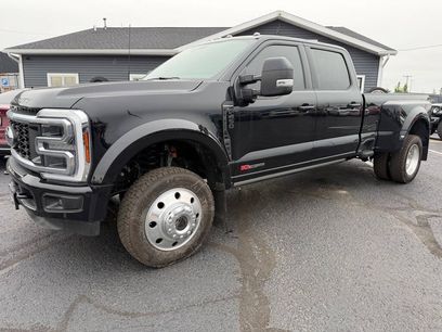 Used 2025 Ford F450 Platinum w/ FX4 Off-Road Package