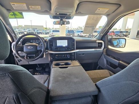 Used 2023 Ford F150 XLT image 13