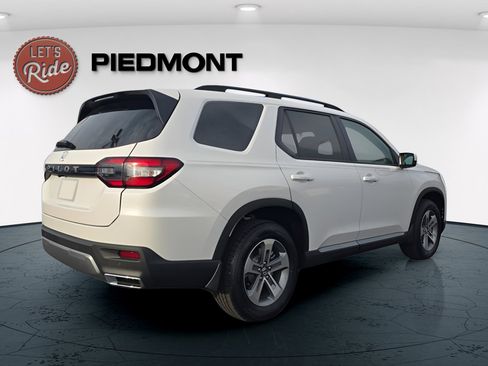 New 2026 Honda Pilot EX-L image 4