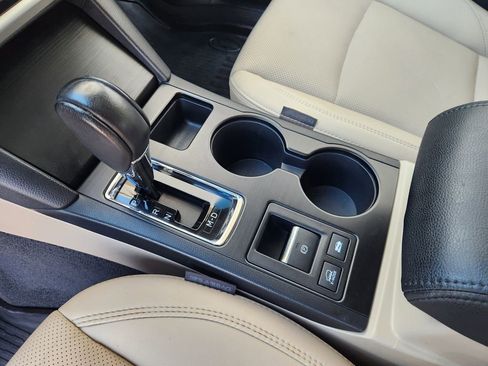 Used 2019 Subaru Outback 2.5i Limited image 19