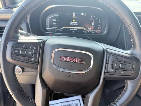 Used 2022 GMC Yukon AT4 AWD/4WD image 12