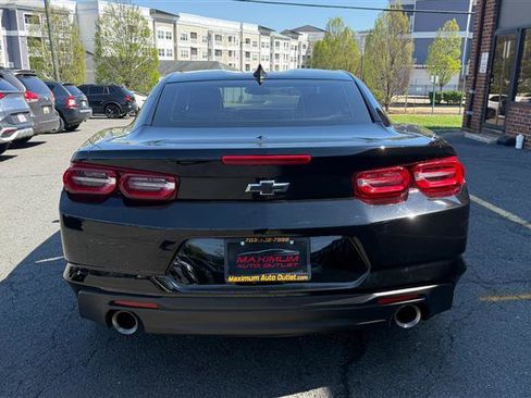 Used 2020 Chevrolet Camaro LT image 15