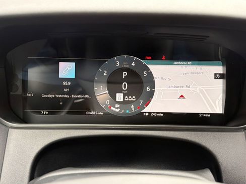 Used 2026 Land Rover Range Rover Velar Dynamic SE image 19