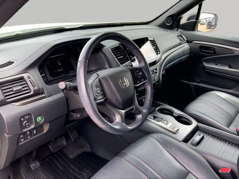 Used 2022 Honda Passport TrailSport image 18