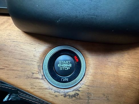 Used 2022 Jeep Grand Cherokee Summit image 27