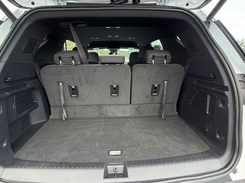 New 2026 Chevrolet Traverse LT FWD image 13