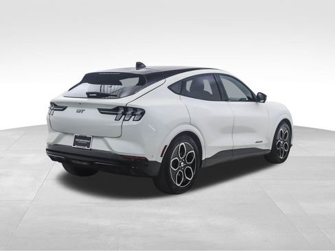 Used 2022 Ford Mustang Mach-E GT image 5