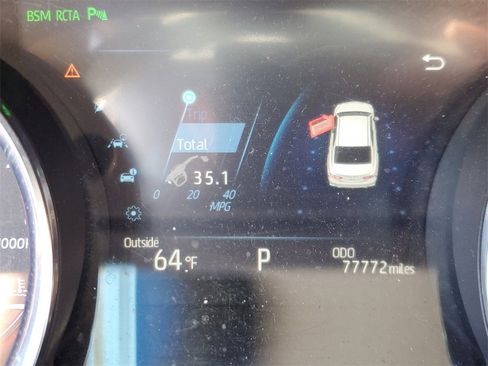 Used 2018 Toyota Camry XSE image 21