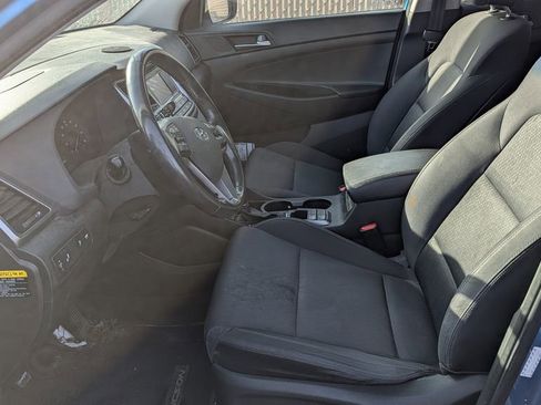 Used 2017 Hyundai Tucson Sport image 2