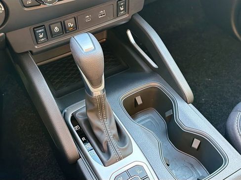 New 2026 Nissan Frontier SV image 17