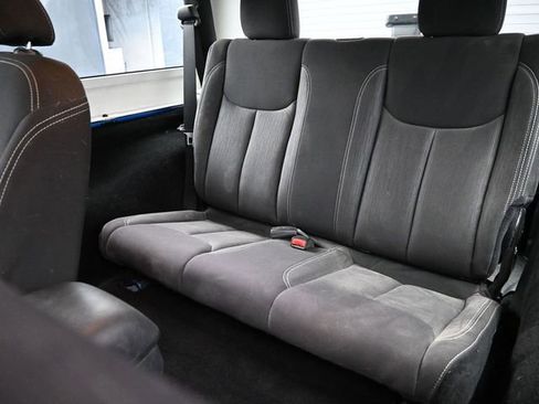 Used 2015 Jeep Wrangler Rubicon w/ Trailer Tow Group image 18