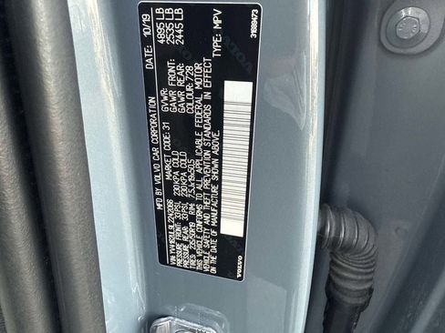 Used 2020 Volvo XC40 T5 Inscription w/ Protection Package Premier image 28