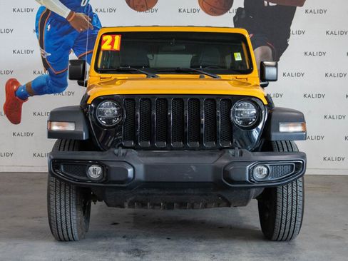 Used 2021 Jeep Wrangler Unlimited Sport image 19