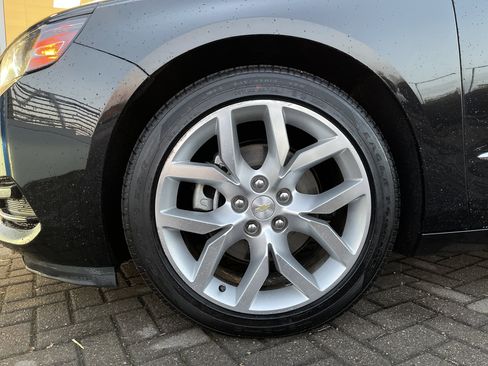 Used 2016 Chevrolet Impala LTZ image 11