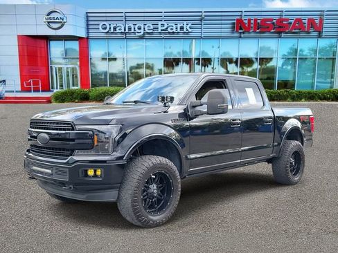 Used 2018 Ford F150 Lariat w/ Equipment Group 502A Luxury image 2