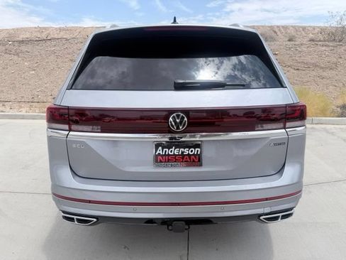 Used 2024 Volkswagen Atlas SEL Premium R-Line AWD/4WD image 7