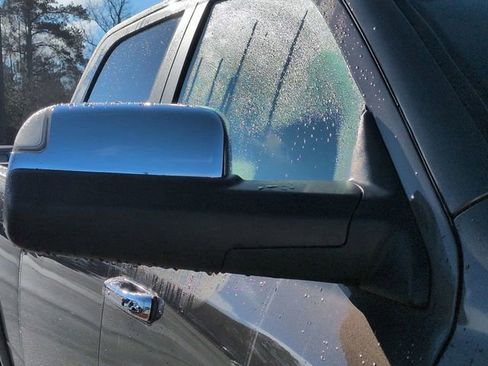 Used 2018 RAM 2500 Longhorn w/ Longhorn Southfork Package image 13