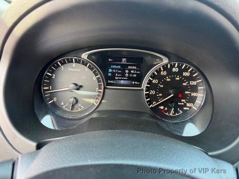 Used 2018 Nissan Altima 2.5 SR w/ SR Midnight Edition FWD image 15