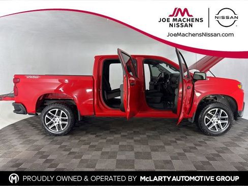 Used 2019 Chevrolet Silverado 1500 Custom Trail Boss w/ Custom Convenience Package image 13