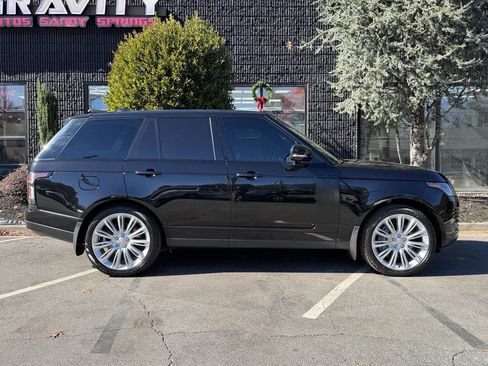 Used 2019 Land Rover Range Rover Supercharged image 21