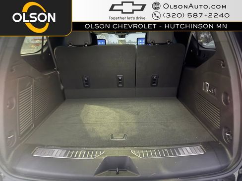 Certified 2025 Chevrolet Suburban High Country image 15