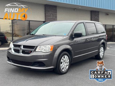 Used 2017 Dodge Grand Caravan SE FWD image 1