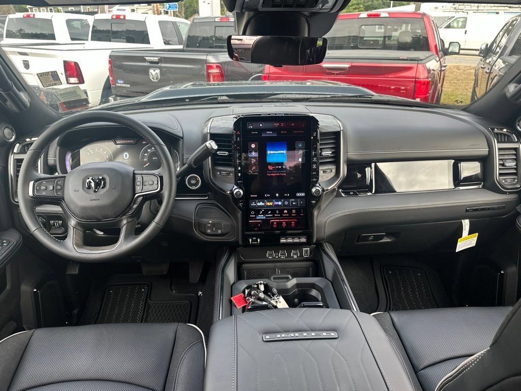 New 2027 RAM 2500 Limited AWD/4WD image 13