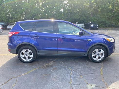 Used 2016 Ford Escape SE FWD image 4