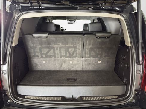 Used 2017 Chevrolet Tahoe LT w/ Luxury Package image 28