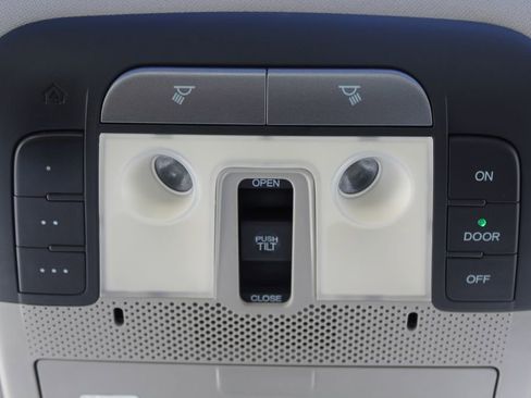 Used 2012 Acura TL image 15