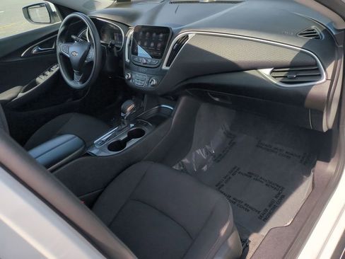 Used 2024 Chevrolet Malibu LT FWD image 33