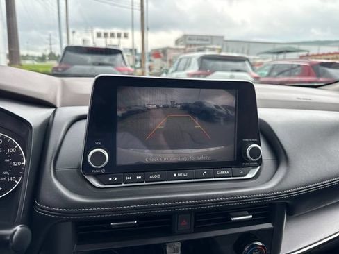 Certified 2023 Nissan Rogue SV AWD/4WD image 24