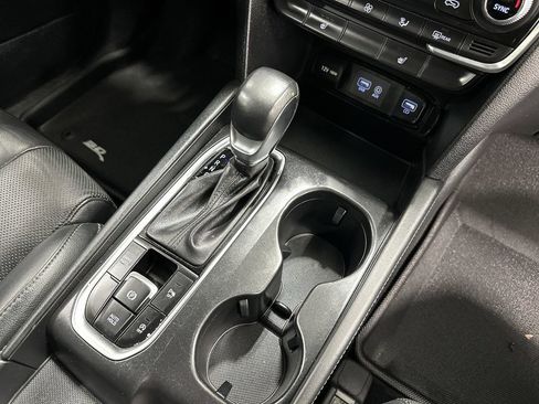 Used 2019 Hyundai Santa Fe Limited FWD image 20