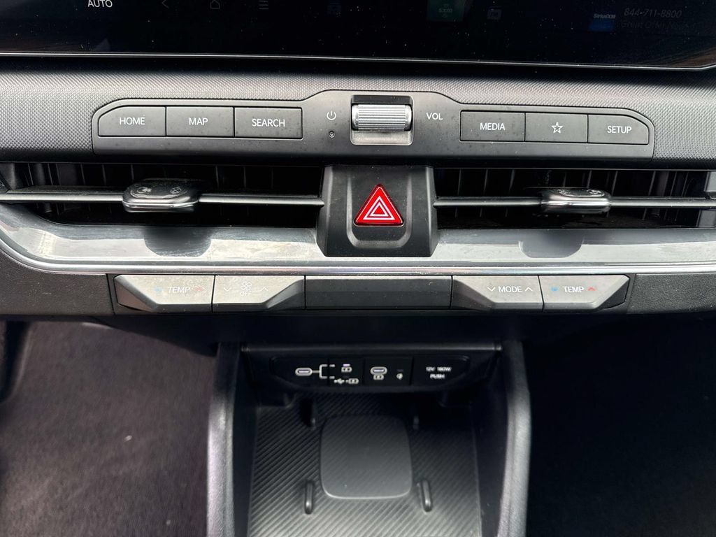 Certified 2025 Kia K4 GT-Line Turbo FWD image 29