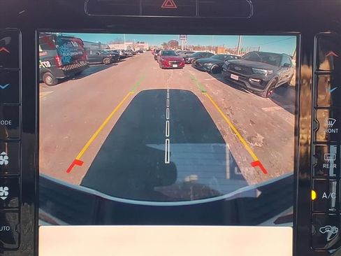 Used 2025 RAM 2500 Big Horn image 8