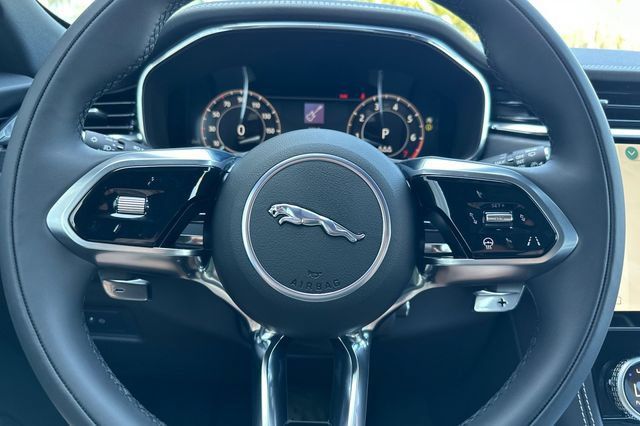 New 2026 Jaguar F-PACE R-Dynamic S AWD/4WD image 22
