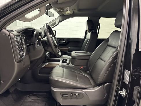 Used 2019 Chevrolet Silverado 1500 LT Trail Boss AWD/4WD image 14