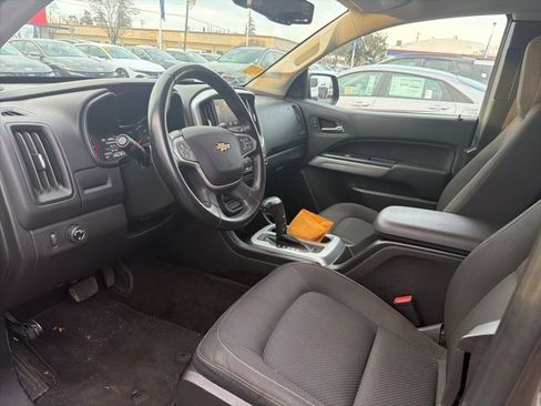 Used 2015 Chevrolet Colorado LT image 8