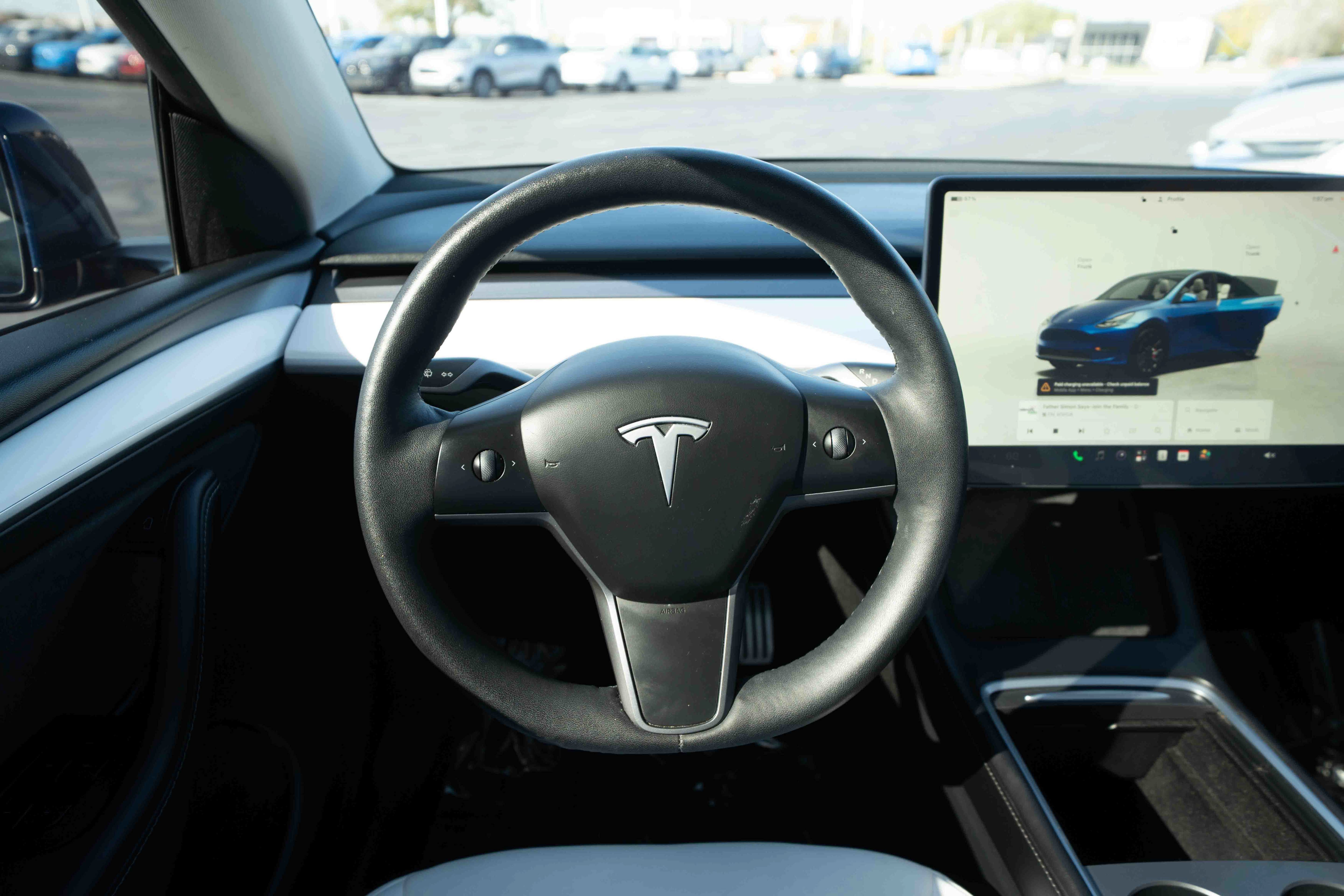 Used 2023 Tesla Model Y Performance AWD/4WD image 20