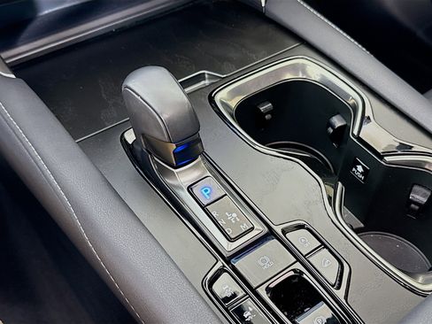 Certified 2023 Lexus RX 350 AWD w/ Cold Area Package image 18