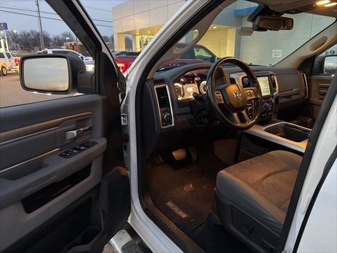 Used 2017 RAM 1500 Big Horn image 44