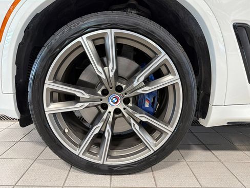 Used 2023 BMW X5 M50i w/ Executive Package AWD/4WD image 17