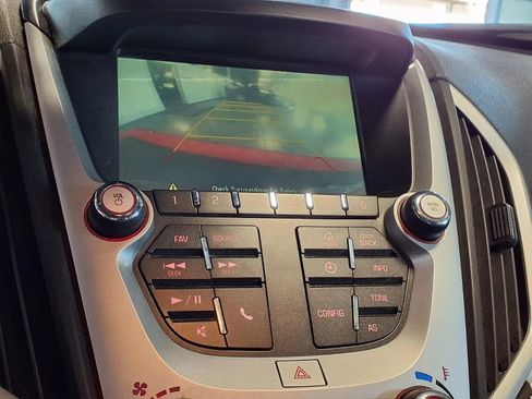 Used 2017 GMC Terrain SLE w/ Cargo Package image 17