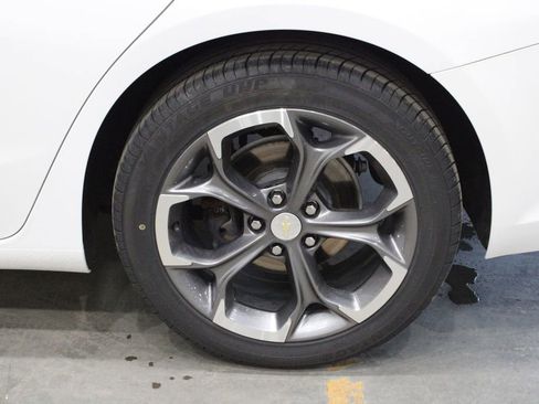 Used 2022 Chevrolet Malibu LT image 41