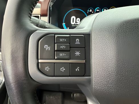 Used 2023 Ford F150 Lariat AWD/4WD image 21